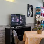 Hotel Merope Only And Free Coffee 3*