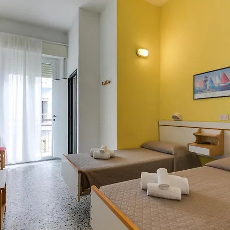 Merope ホテル リミニ