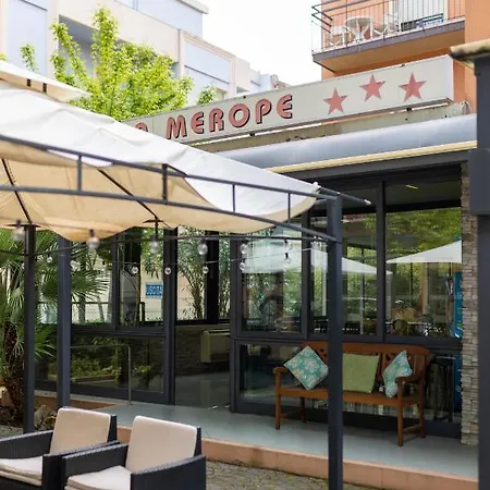 Merope ホテル リミニ